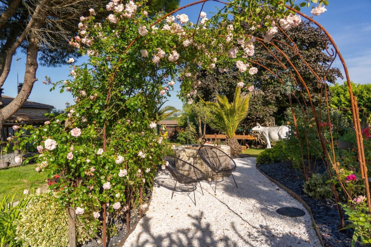 Le Bassin Du Tertre Fronsac (Gironde) Exterior foto